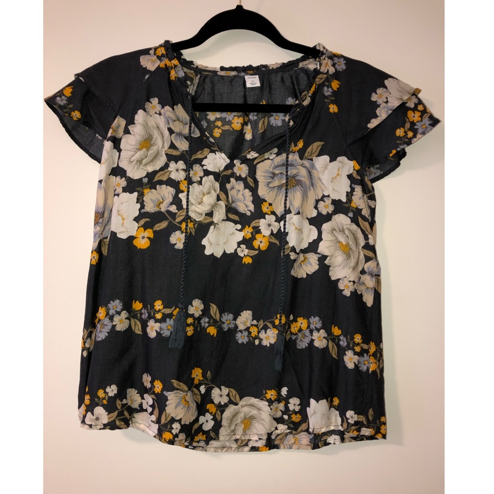 Cute floral top
